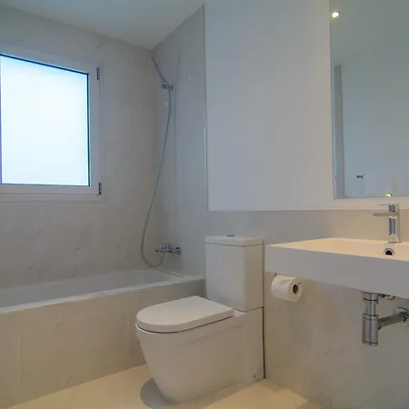 Appartement Belaire 4 Bedroom *