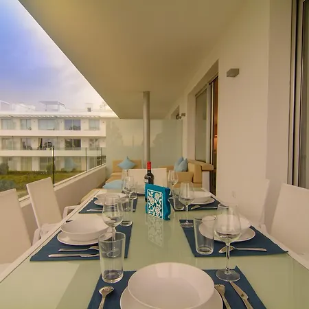 Belaire 4 Bedroom Appartement Estepona